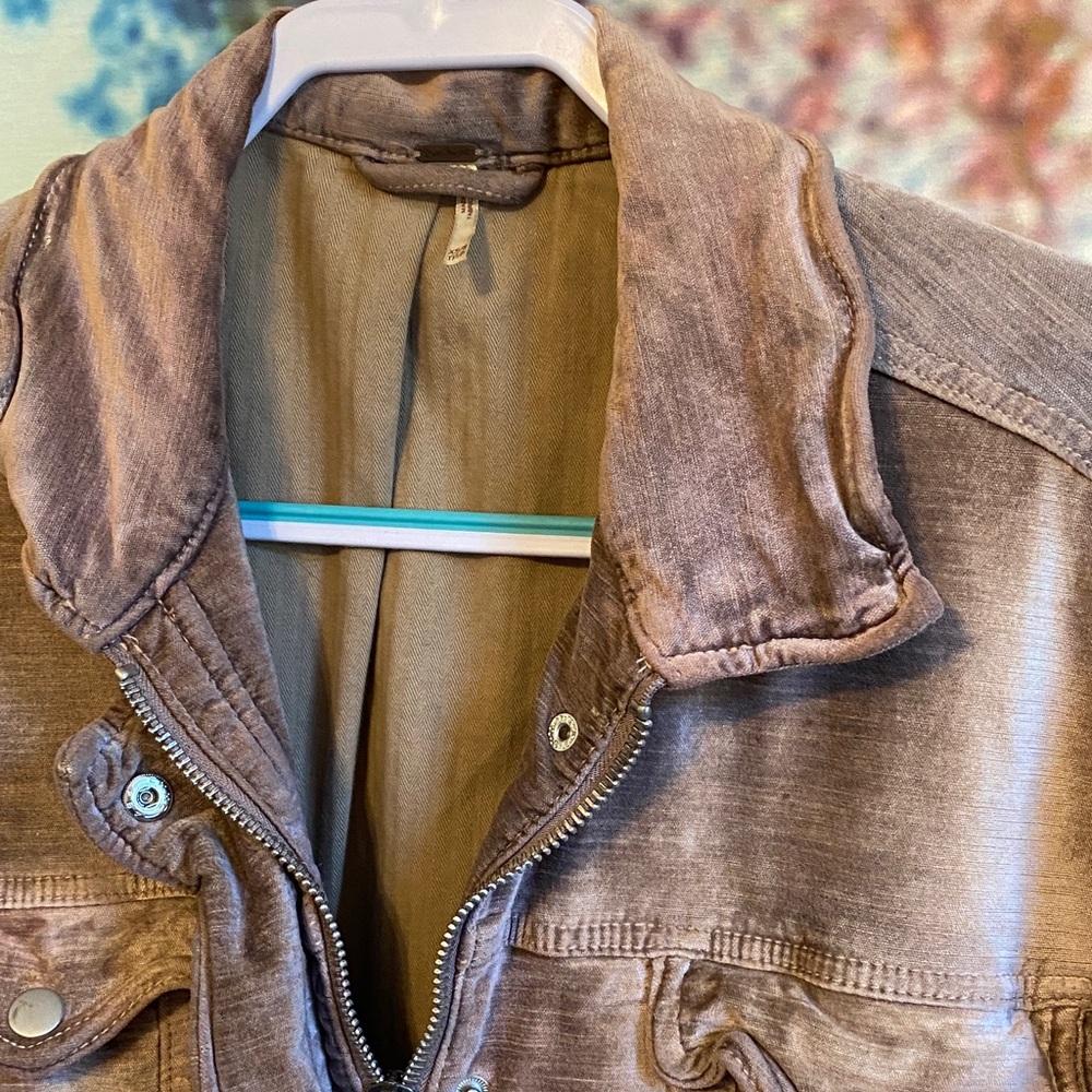 Free People pink velvet trucker Jacket oversized like new - Picture 2 of 12